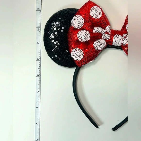 Disney - Minnie Mouse Sequinned Ears and Bow Headband 💝 - Picture 3 of 8